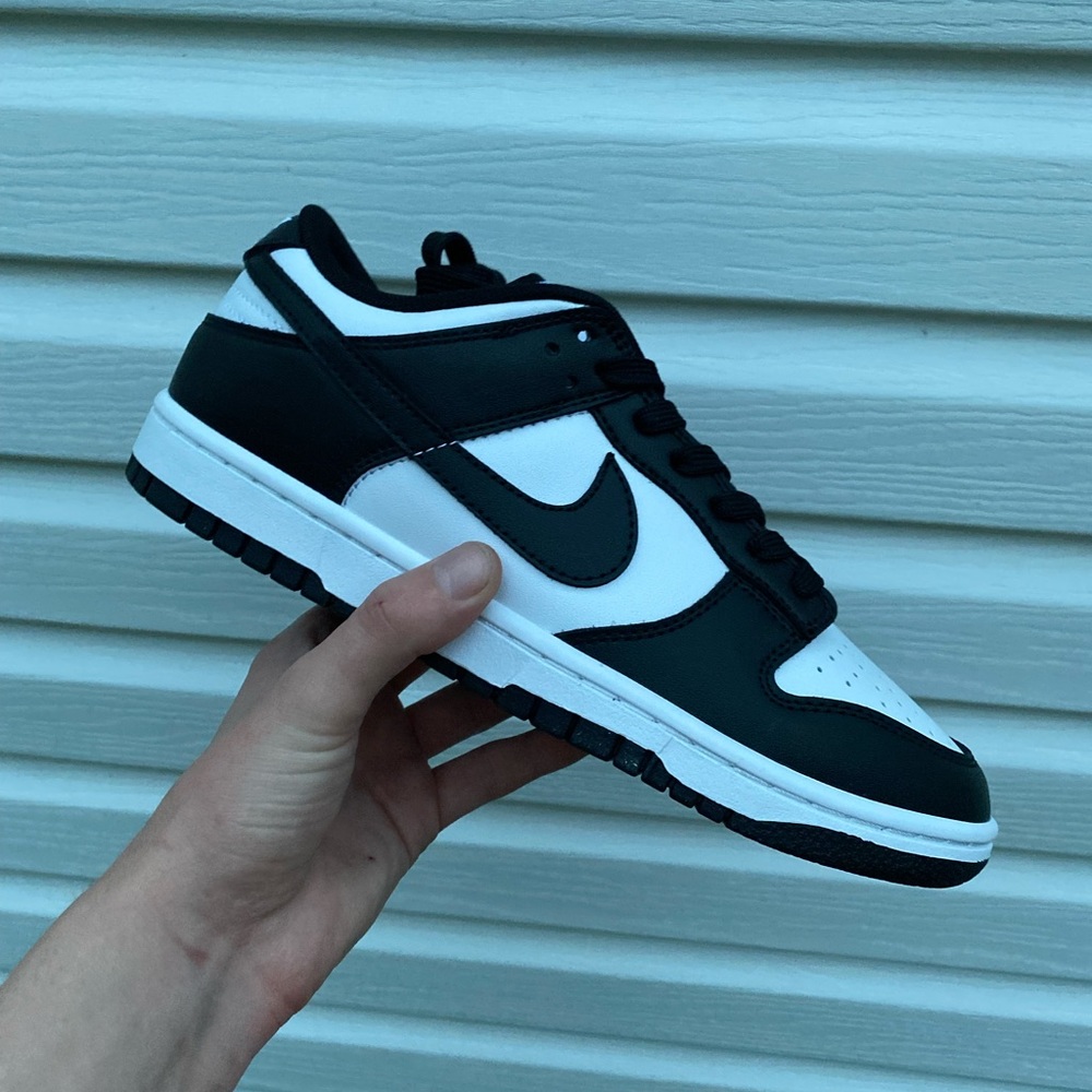 Nike dunk low panda